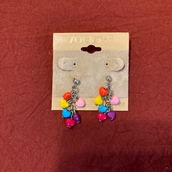 Five pairs of vintage 80s/90s earrings for $15! - Picture 3 of 7